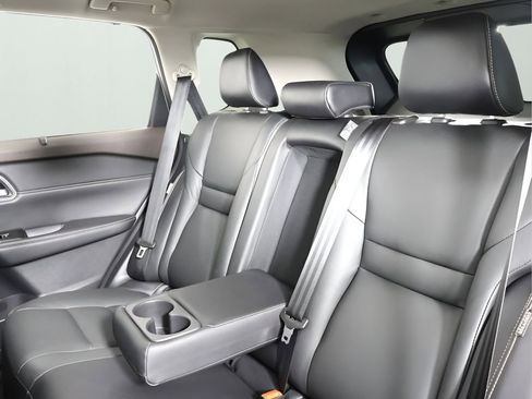 Used 2021 Nissan Rogue SL image 8