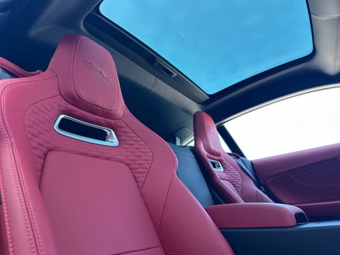 Used 2022 Jaguar F-TYPE R AWD/4WD image 13