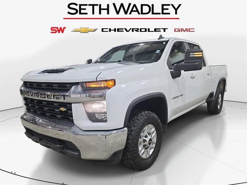 Used 2023 Chevrolet Silverado 2500 LT image 3