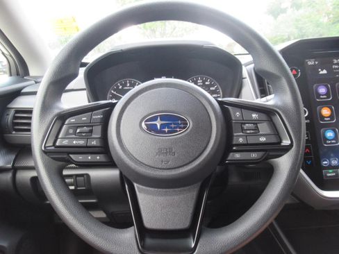 Used 2024 Subaru Crosstrek 2.0i Premium w/ Crosstrek Mirror Package AWD/4WD image 21