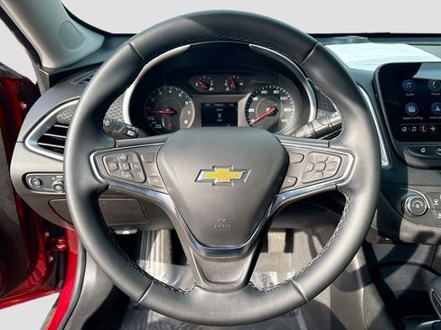 Used 2024 Chevrolet Malibu RS FWD image 11