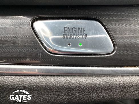 Used 2023 Buick Enclave Essence FWD image 25