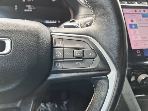 Used 2022 Jeep Grand Cherokee Limited RWD image 19