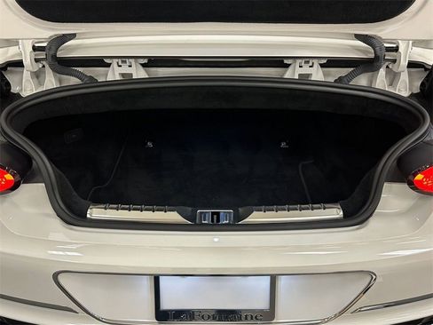 Used 2020 Bentley Continental GT image 31