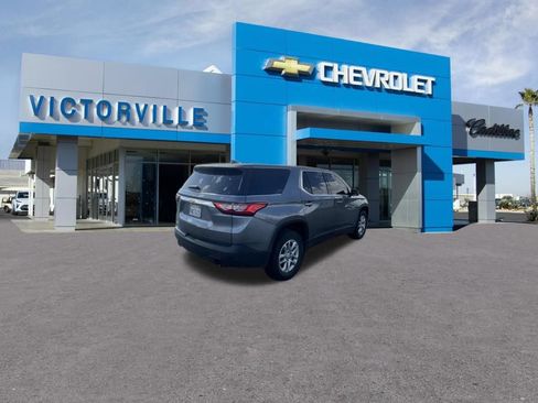 Used 2021 Chevrolet Traverse LS w/ LPO, Cargo Package FWD image 6