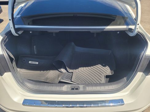 Used 2023 Nissan Altima 2.5 SR image 10