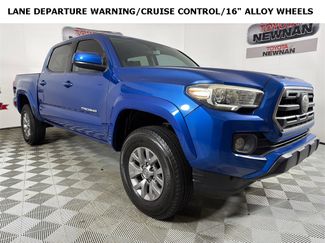 Used 2018 Toyota Tacoma SR5 video 1