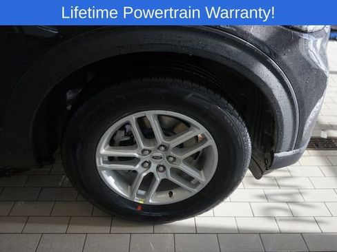 New 2026 Ford Explorer Active image 16