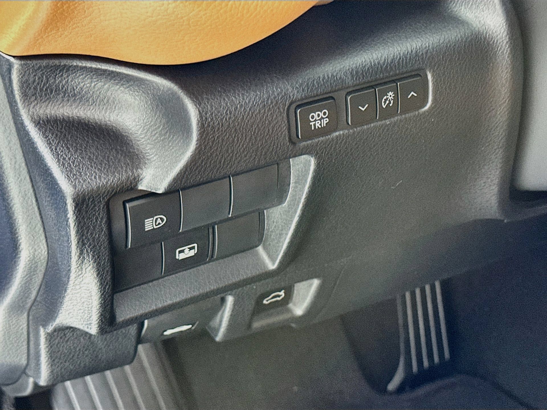 Used 2023 Lexus IS 300 w/ Premium Package RWD image 11