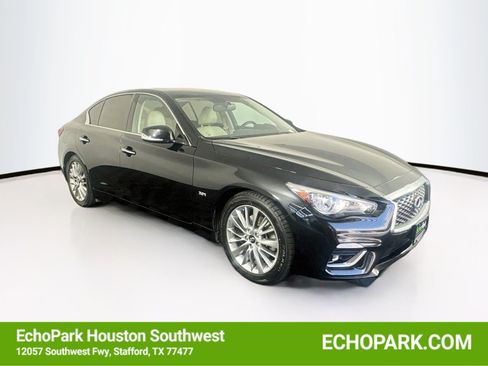 Used 2019 INFINITI Q50 Luxe w/ Essential Package (3.0T Luxe) RWD image 1