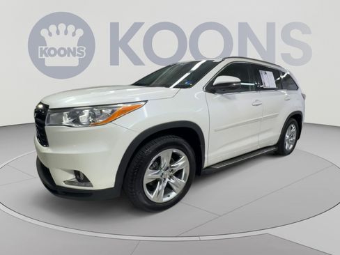 Used 2015 Toyota Highlander Limited AWD/4WD image 5