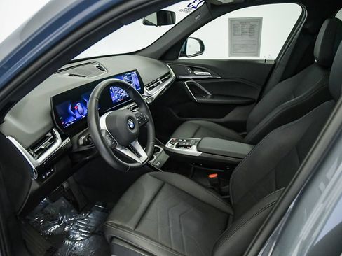 Used 2023 BMW X1 xDrive28i w/ Convenience Package AWD/4WD image 17