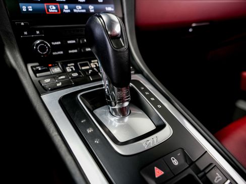 Used 2019 Porsche 911 Carrera 4S image 16