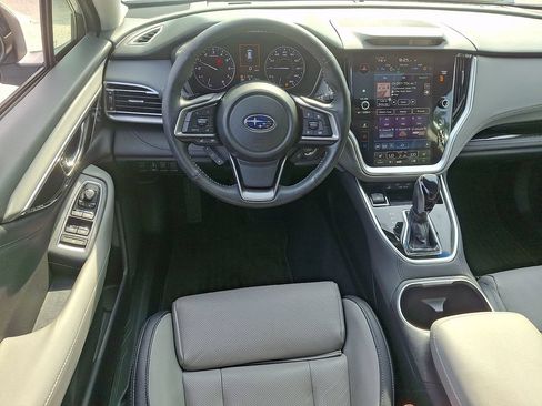 Used 2020 Subaru Outback Limited AWD/4WD image 11