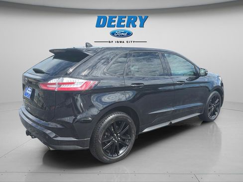 Certified 2020 Ford Edge ST-Line w/ Cold Weather Package AWD/4WD image 20