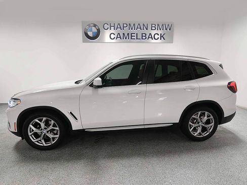 Used 2024 BMW X3 sDrive30i w/ Convenience Package RWD image 3