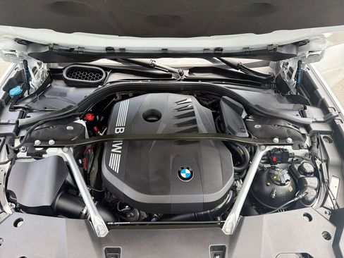 Used 2023 BMW 740i RWD image 18