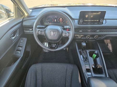 Certified 2023 Honda Accord EX image 11