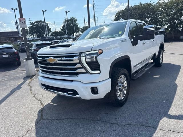 Used 2025 Chevrolet Silverado 3500 High Country w/ High Country Premium Package AWD/4WD image 29