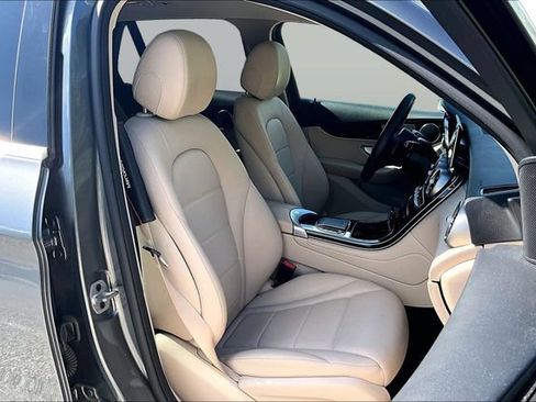 Certified 2021 Mercedes-Benz GLC 300 4MATIC image 15