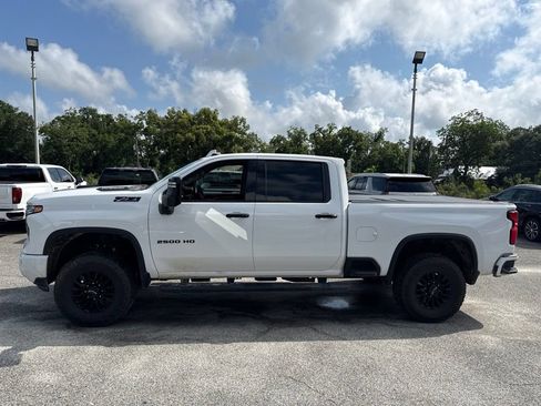 Used 2024 Chevrolet Silverado 2500 LTZ w/ LTZ Plus Package AWD/4WD image 7