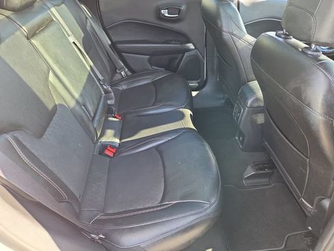 Used 2020 Jeep Compass Latitude FWD image 18