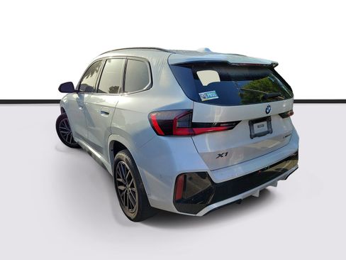 Used 2023 BMW X1 xDrive28i w/ M Sport Package AWD/4WD image 3