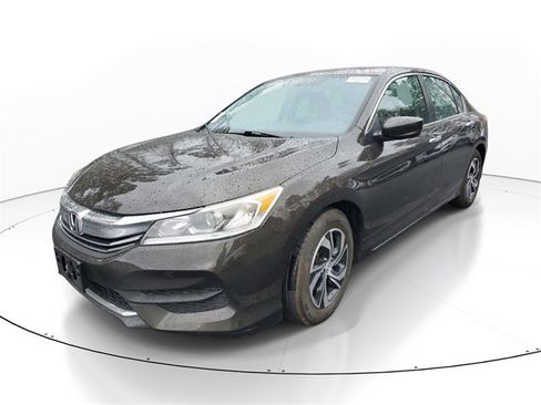 Used 2016 Honda Accord LX image 5
