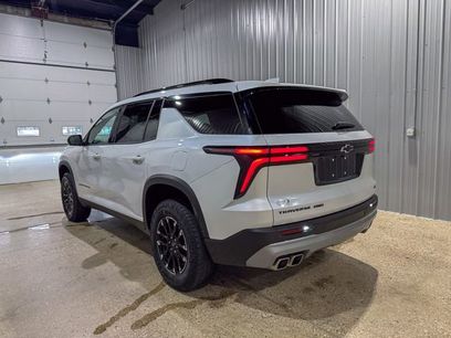 Used 2024 Chevrolet Traverse Z71