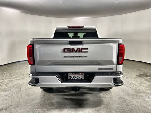 Used 2026 GMC Sierra 1500 Elevation image 7