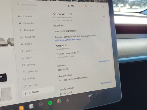 Used 2022 Tesla Model 3 Long Range image 25
