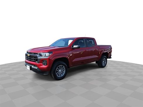 Used 2023 Chevrolet Colorado LT w/ LT Convenience Package II image 4