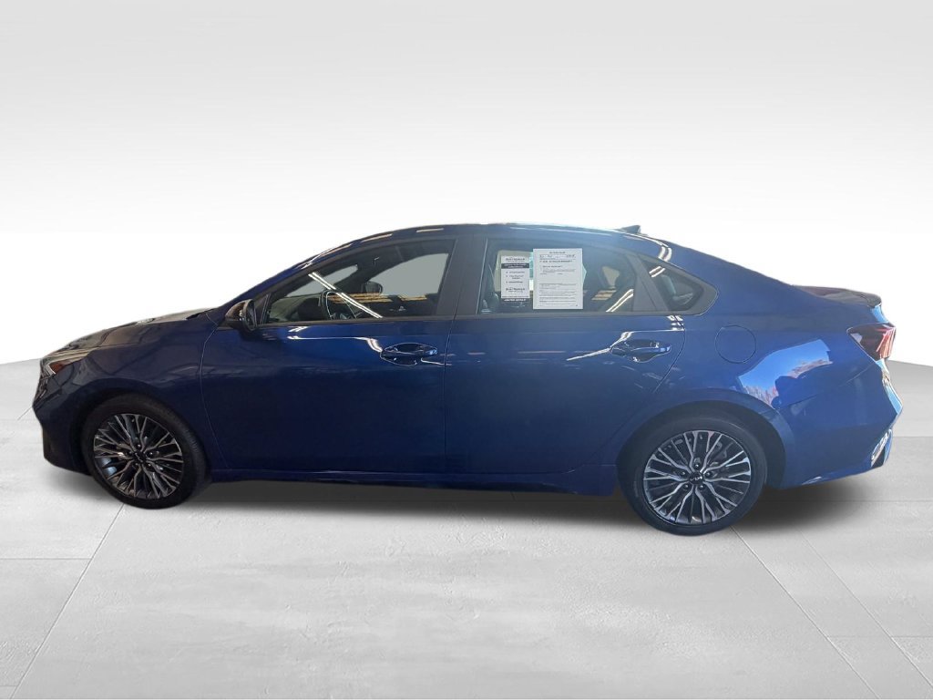 Used 2024 Kia Forte GT-Line FWD image 3