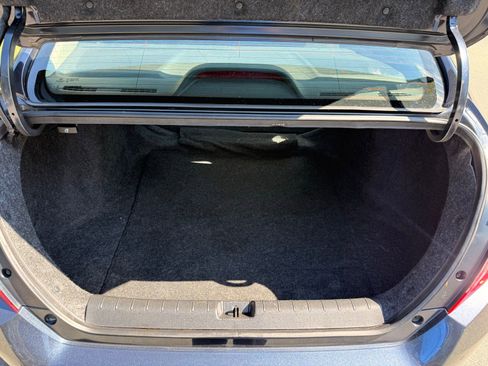 Used 2019 Honda Civic LX image 11