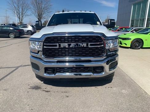 New 2024 RAM 3500 Tradesman w/ Towing Technology Group image 2