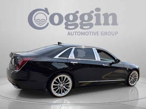 Certified 2018 Cadillac CT6 Luxury AWD/4WD image 5