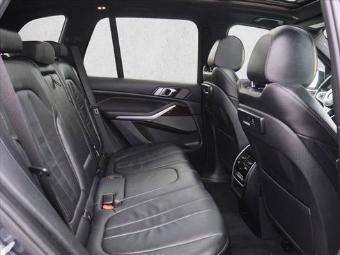 Used 2020 BMW X5 xDrive40i w/ M Sport Package AWD/4WD image 26