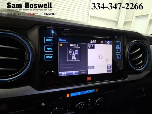 Used 2019 Toyota Tacoma TRD Sport AWD/4WD image 14