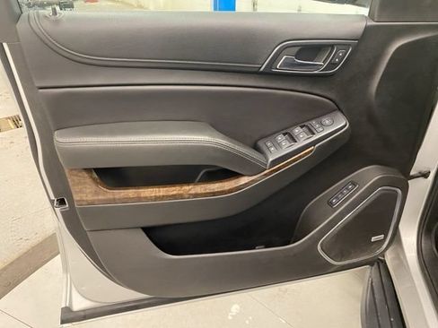 Used 2018 Chevrolet Tahoe LT AWD/4WD image 27
