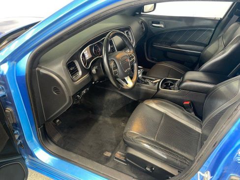 Used 2015 Dodge Charger R/T w/ Plus Group image 10