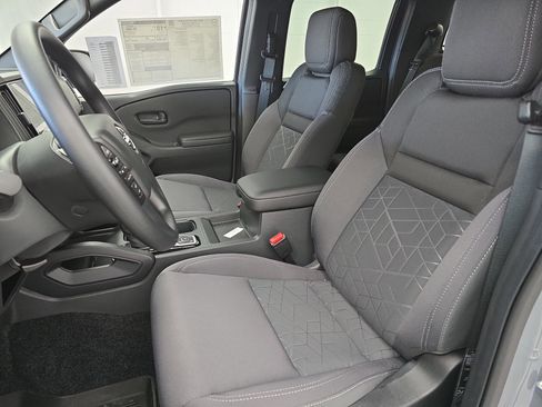 New 2026 Nissan Frontier SV w/ Tow Package image 14