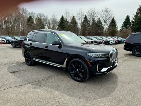 Used 2020 BMW X7 xDrive40i w/ Executive Package image 8
