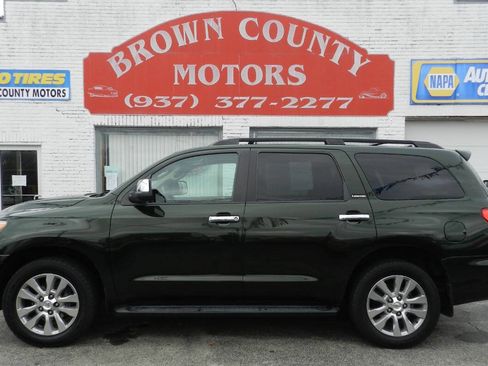 Used 2010 Toyota Sequoia Limited image 1