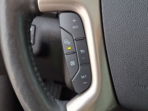 Used 2015 GMC Acadia Denali image 24