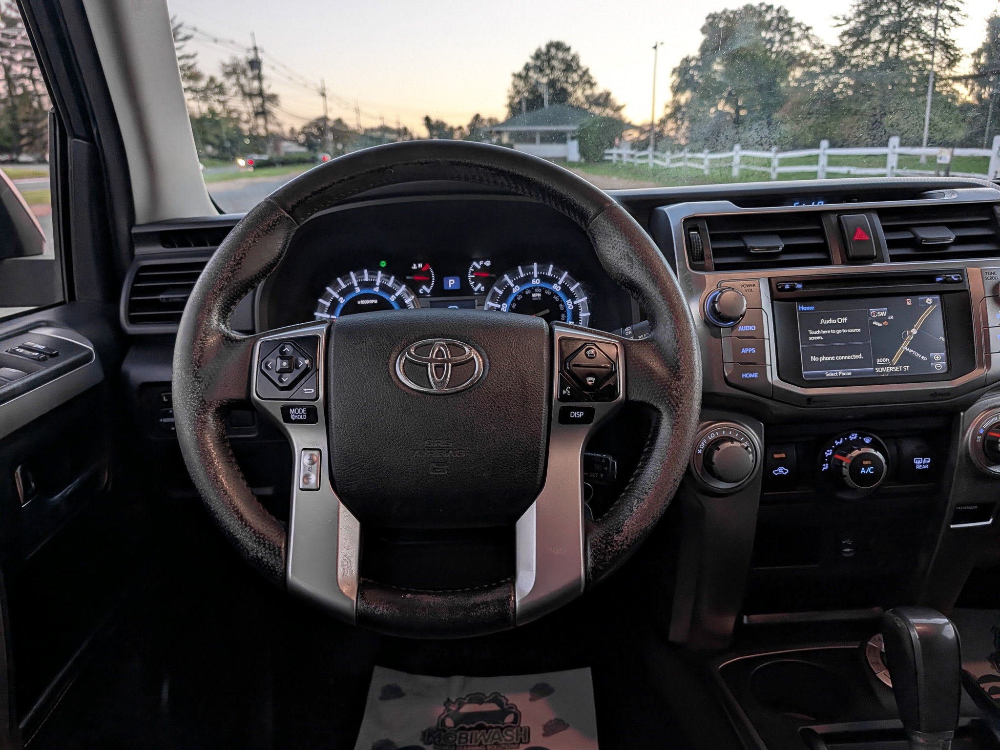 Used 2014 Toyota 4Runner SR5 Premium AWD/4WD image 30