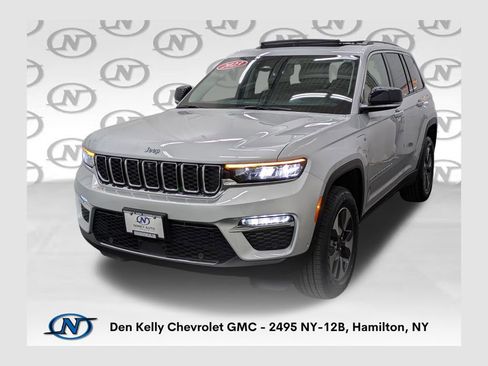 Used 2023 Jeep Grand Cherokee 4WD 4xe w/ Luxury Tech Group II image 1