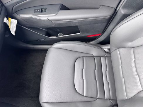New 2026 Kia Sportage SX FWD image 22