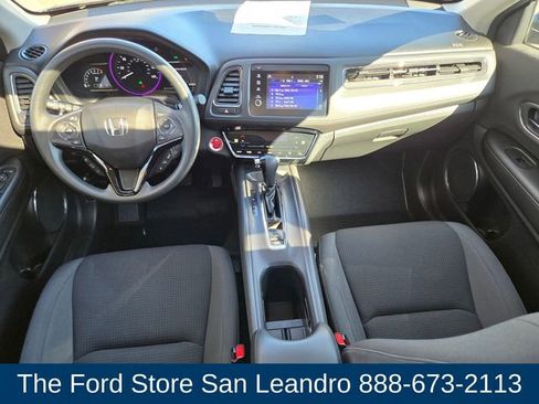 Used 2021 Honda HR-V EX image 12