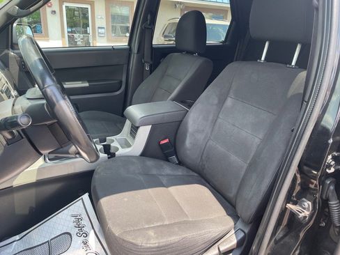 Used 2009 Ford Escape XLT image 22