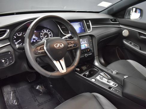 Used 2025 INFINITI QX55 Essential AWD/4WD image 4